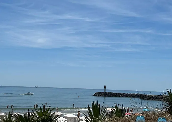 Appart hôtel Studio Le Vibes Resort 102 Luxe -By AGN - 2 personnes réservé aux couples Agde